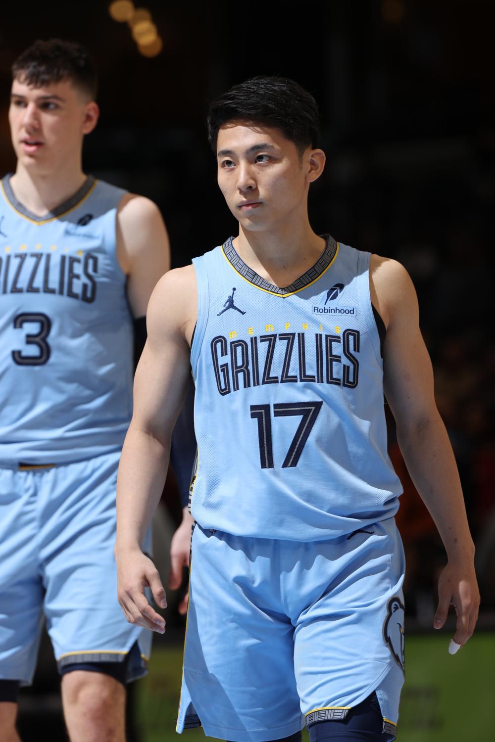 练兼青训负 练兼青训负